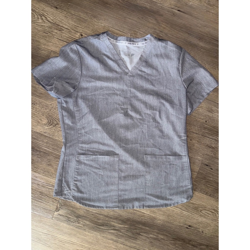 Fabletics Womens Heather Gray V-Neck Scrub Top Short Sleeve Pockets Size M